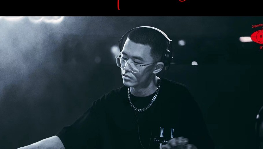 Newton Liu 演出现场